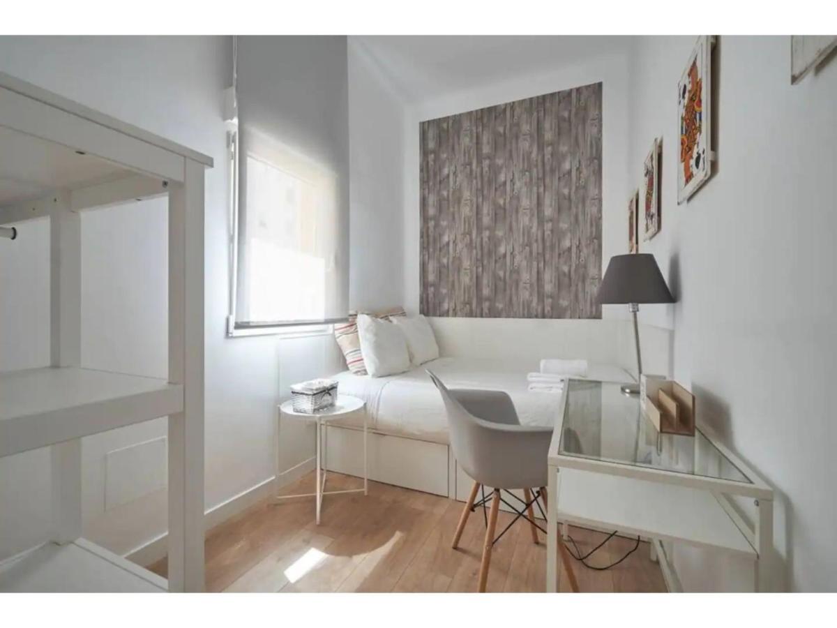 Retiro Park Apartments Madrid Exterior foto